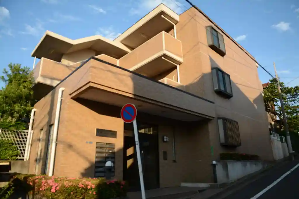 YMCヒルズ上池台 外観