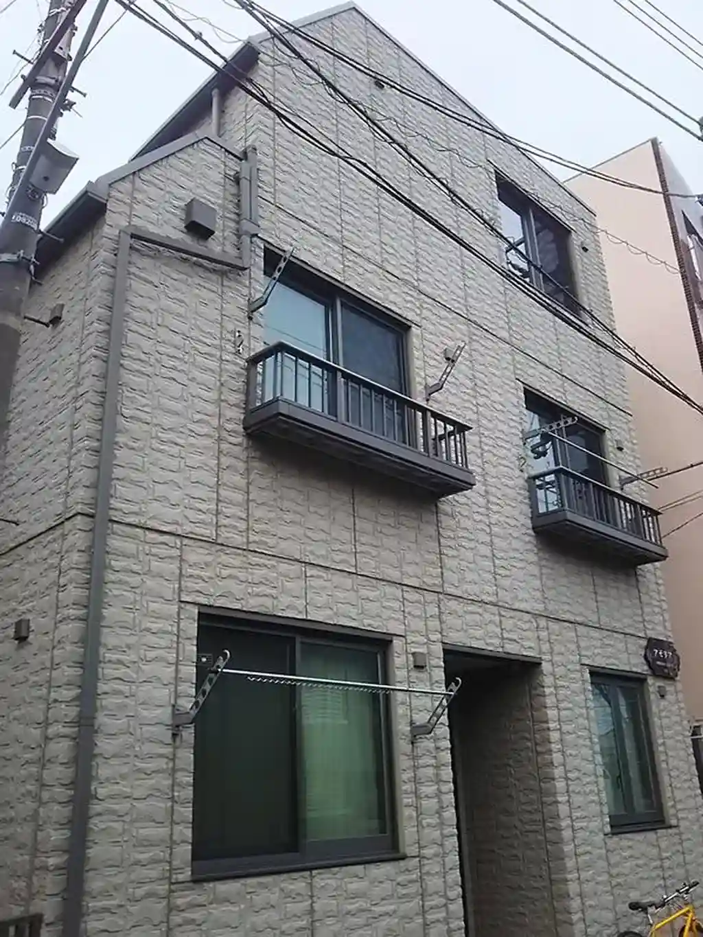 アゼリア 外観