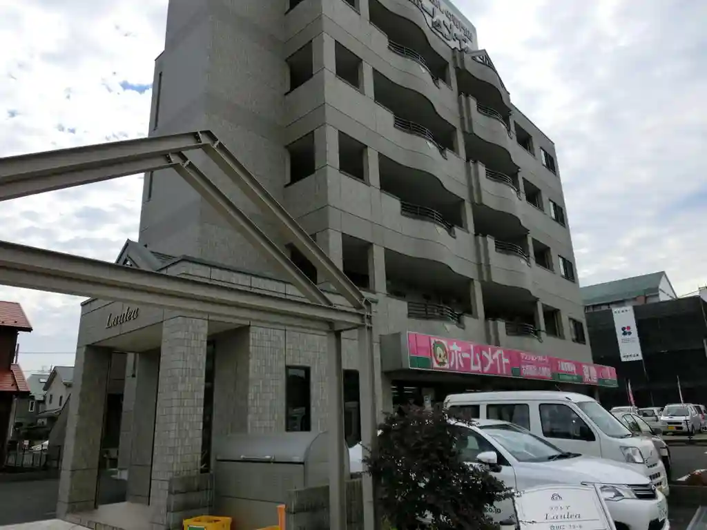 ラウレア 外観