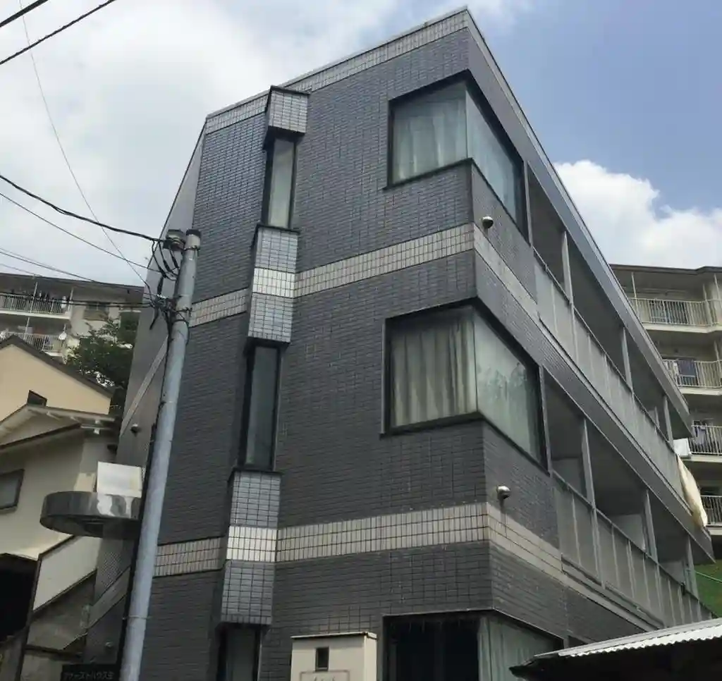 ファーストハウス生田 外観