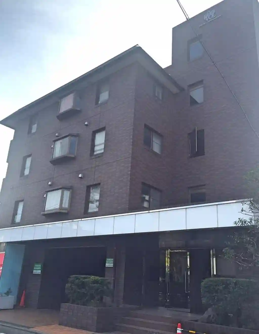 エクセルヤマナシ 外観