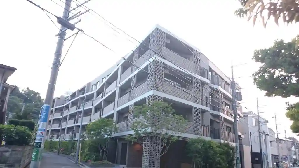 プラウド横濱星川 外観