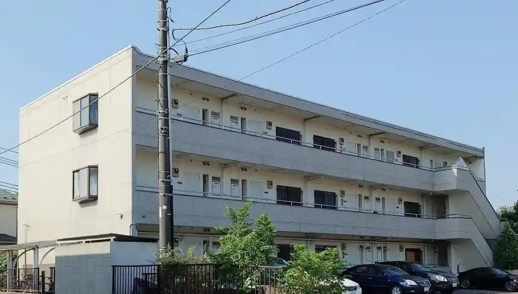 ファーストマンション 外観