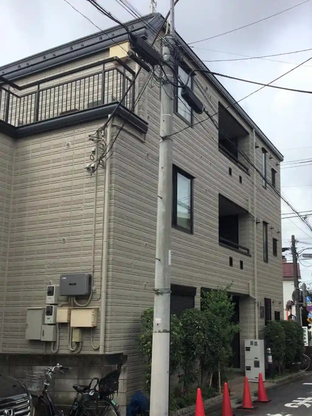 フィーバス東雪谷 外観