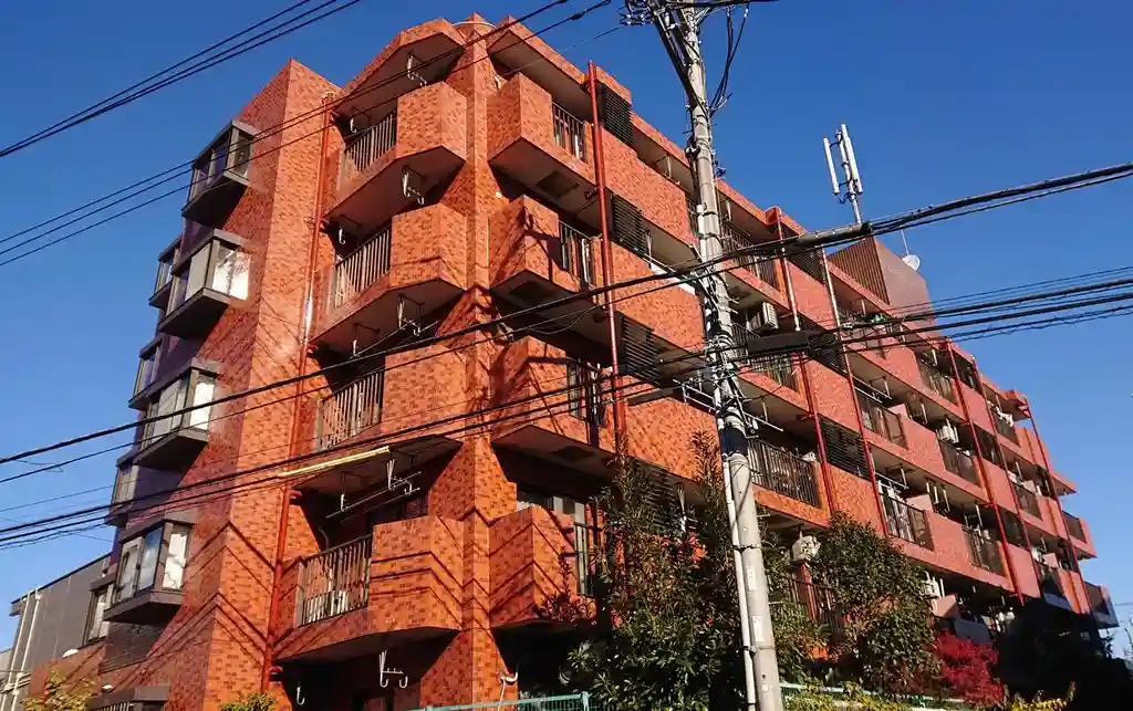 ライオンズマンション鶴ケ峰第6 外観