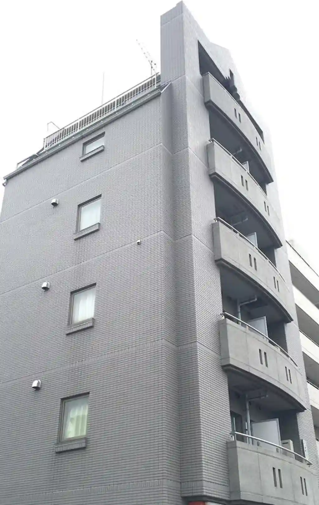 ドルフ東雪谷 外観