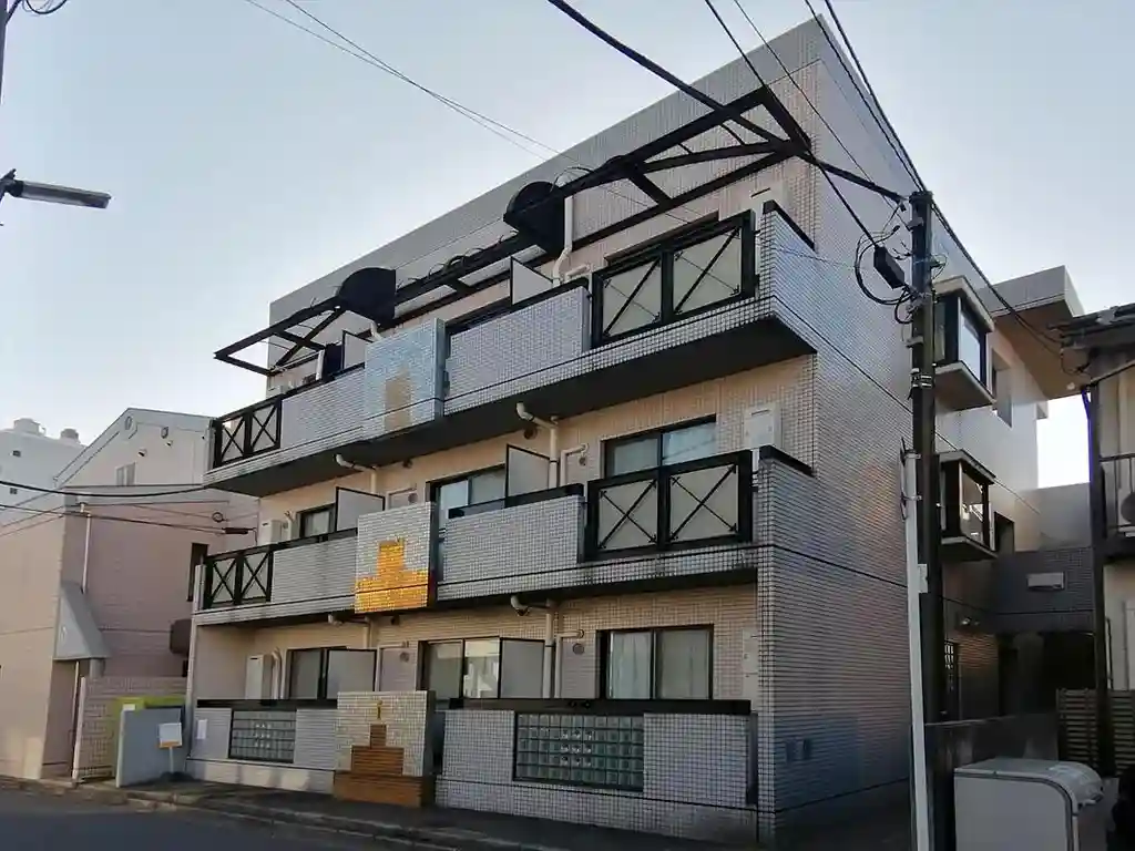 ヴァンマンション 外観