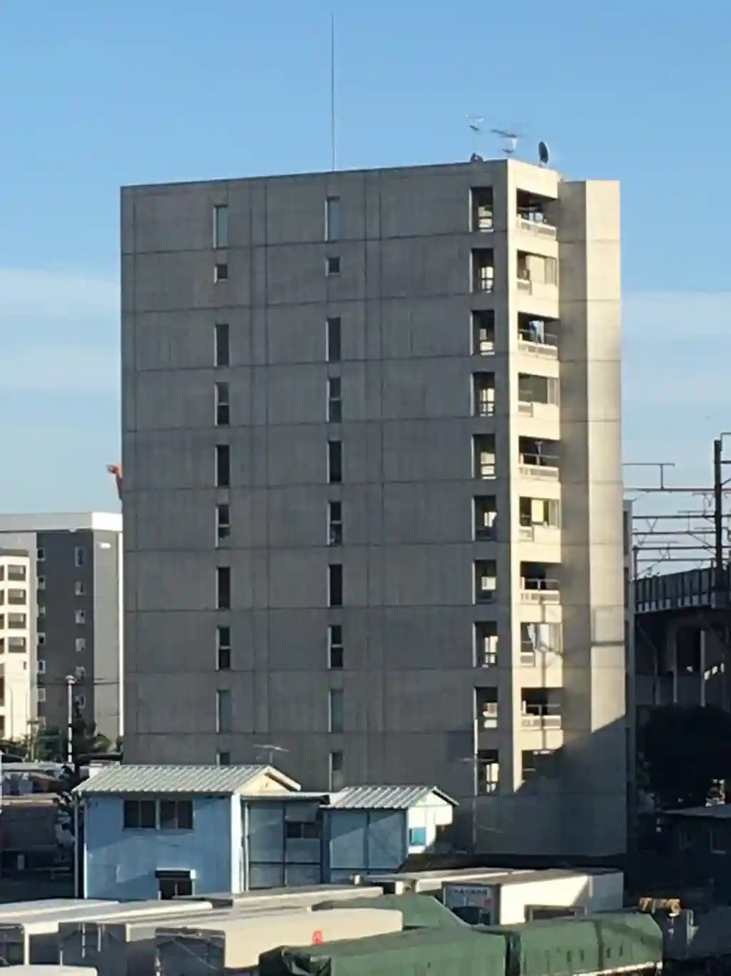 リフージュ・K 外観