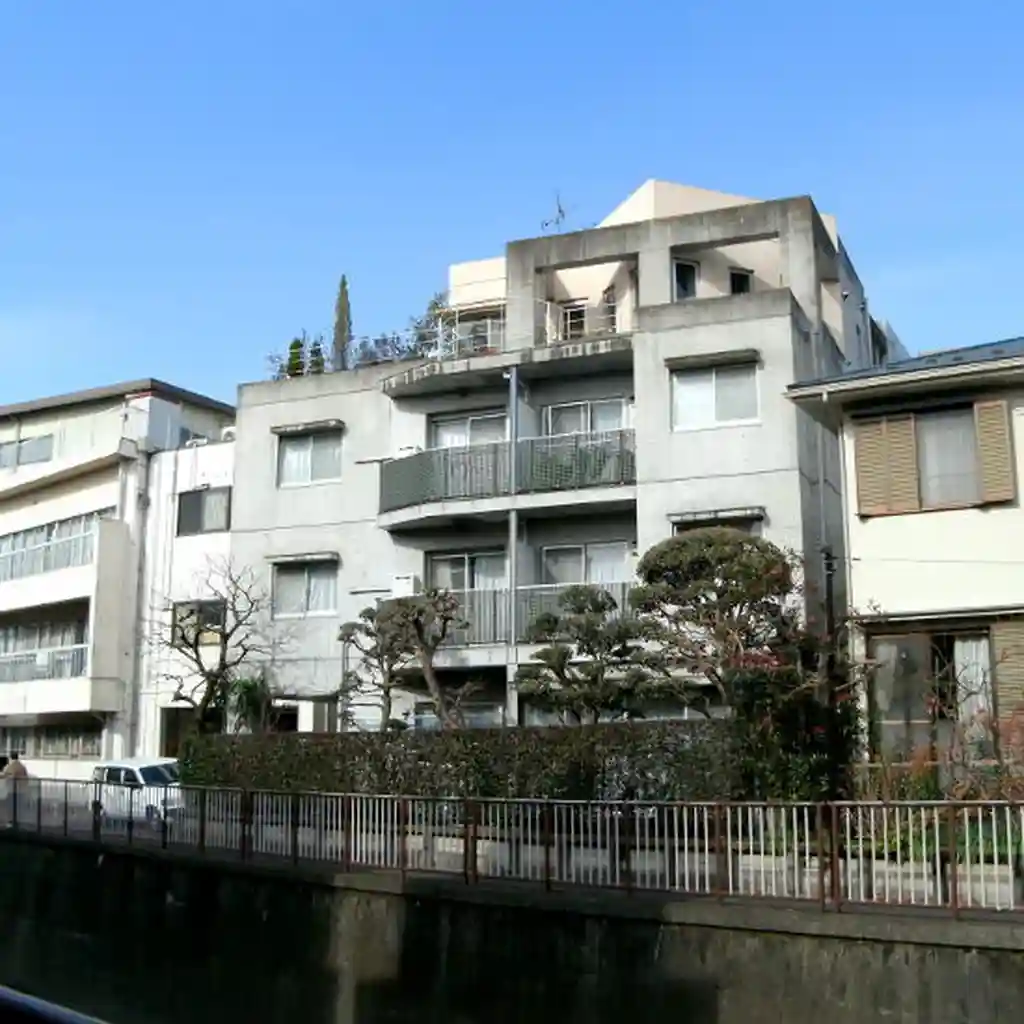 ピソグラシア 外観