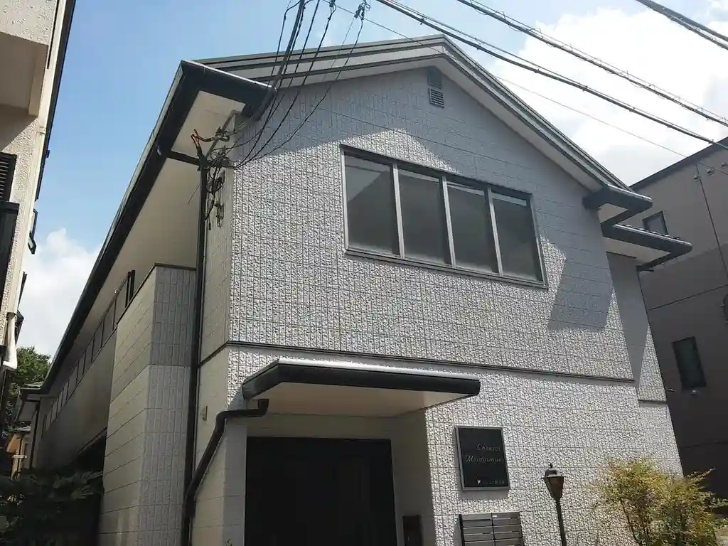 シェソワ明大前 外観