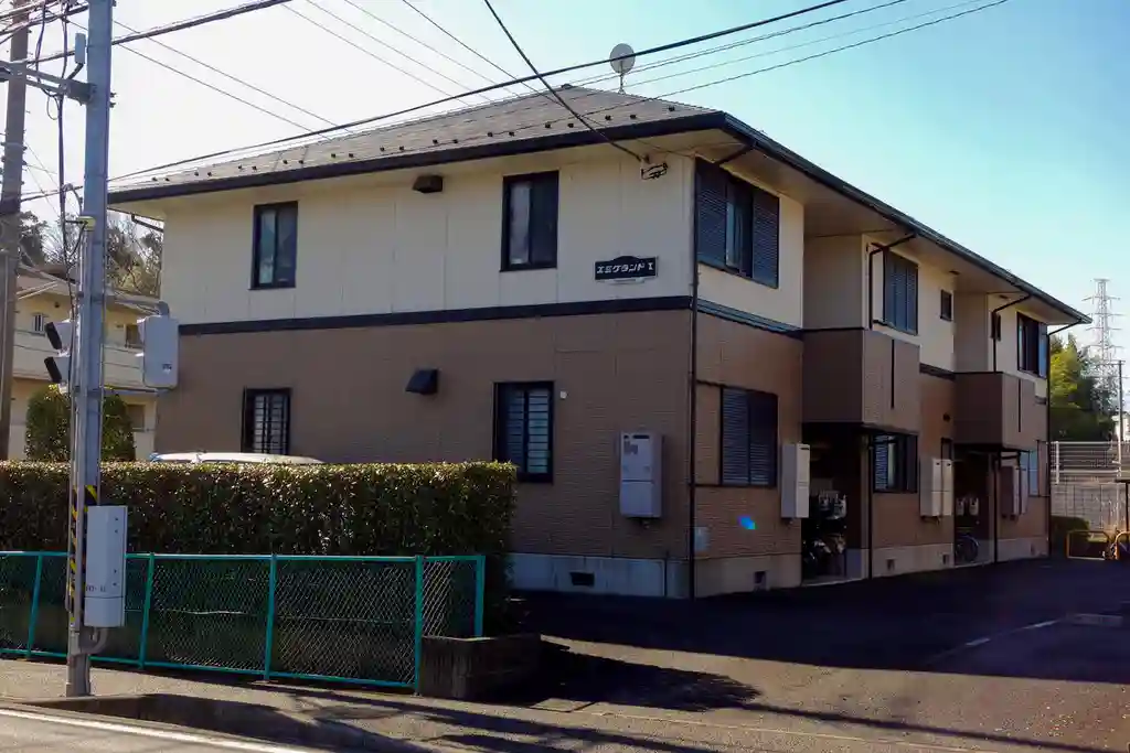エミグランド1 外観