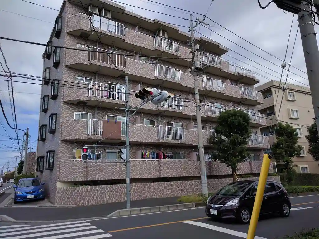ラ・フォンテーヌ 外観