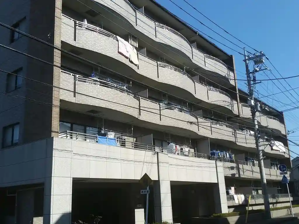 フルールポワール向ケ丘 外観