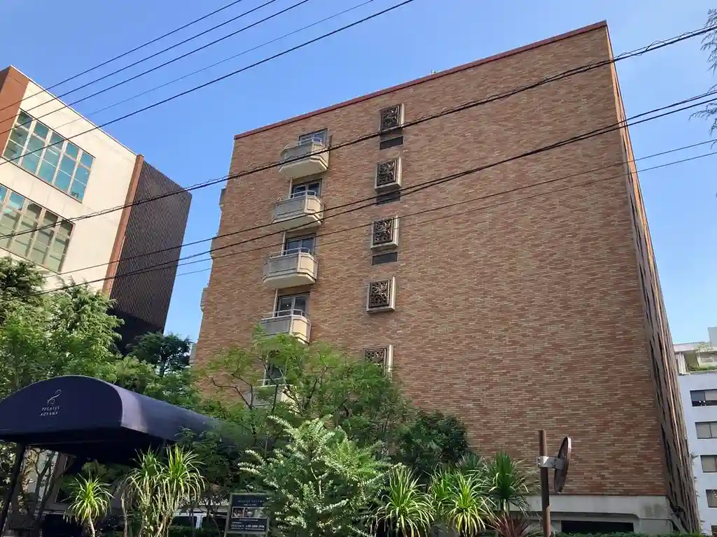 ペガサス青山 外観