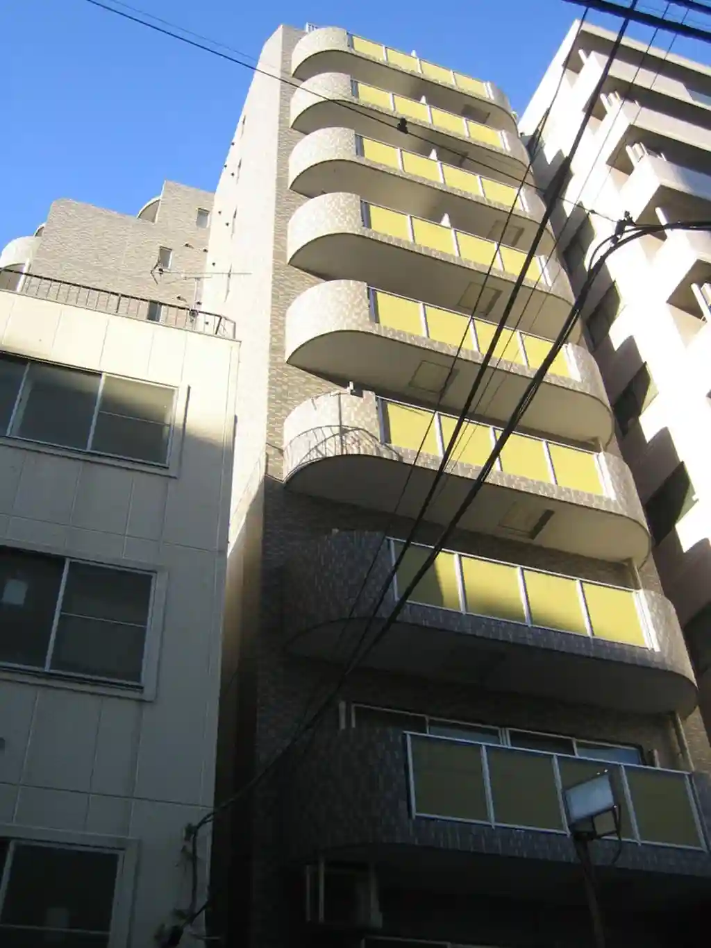 ネオマイム横浜台町 外観