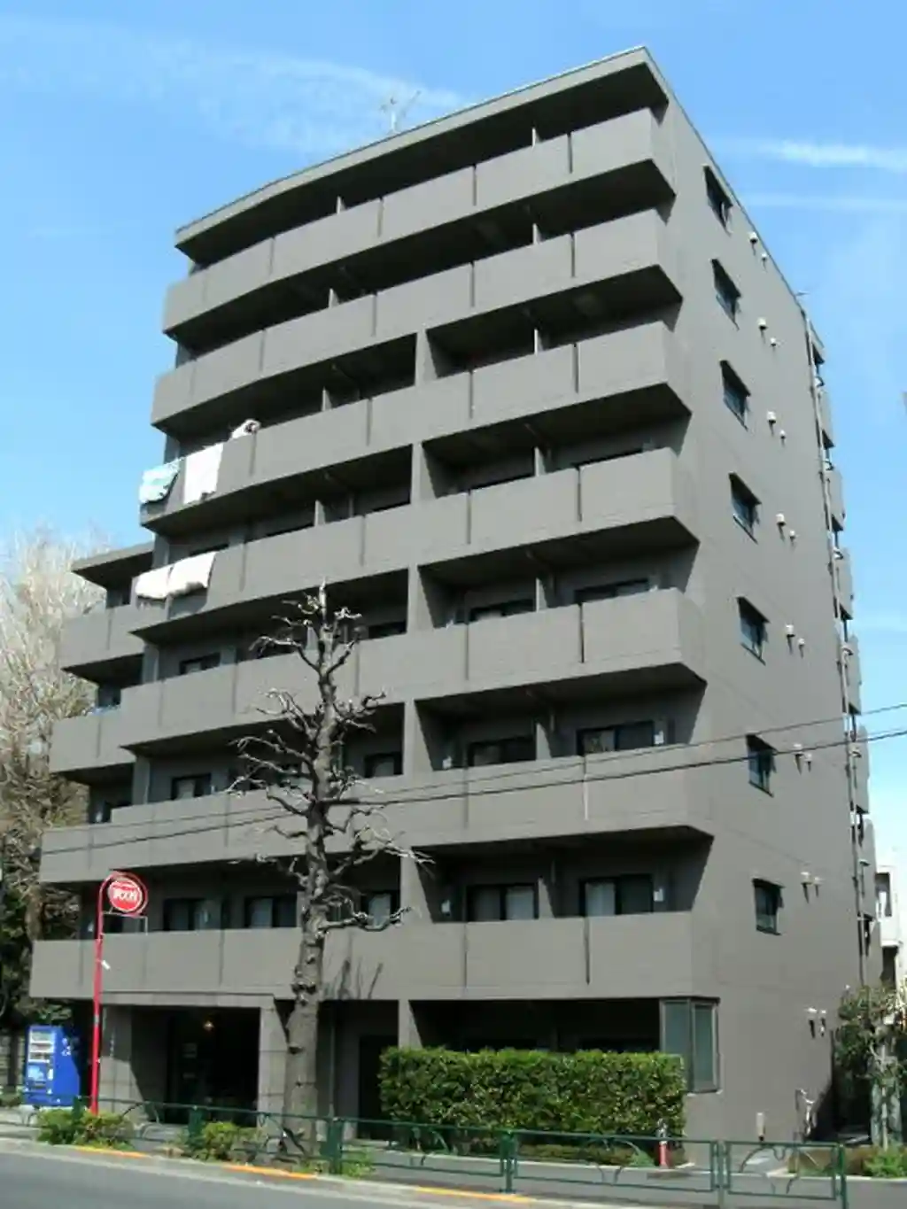 ルーブル都立家政参番館 外観
