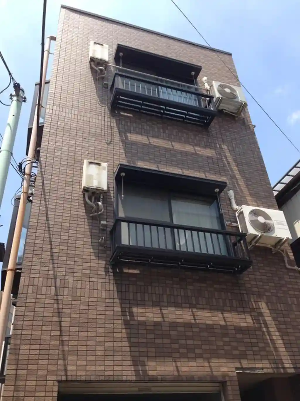 ジュネス 外観