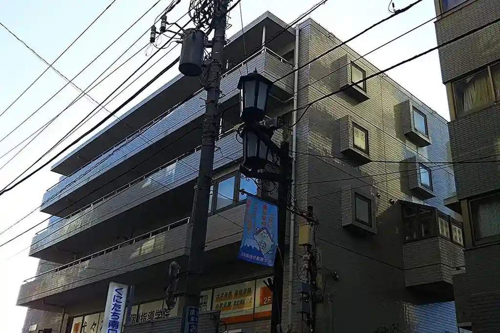 シャトレ・クインテス国立 外観