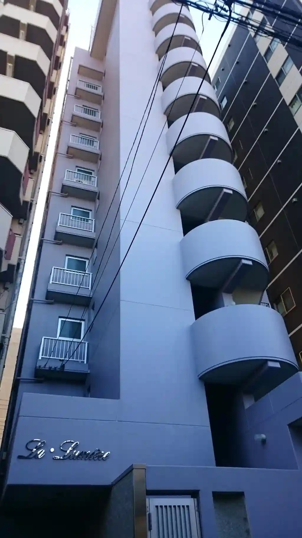 ラ・ルミエール 外観