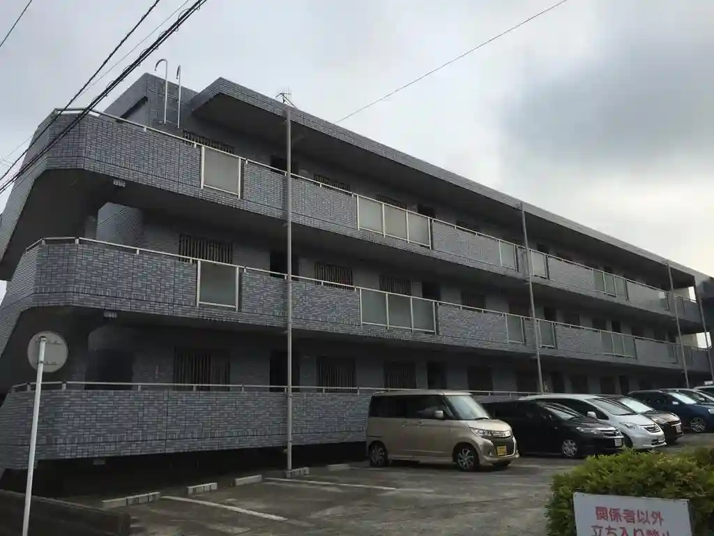 リヴウェル湘南I 外観
