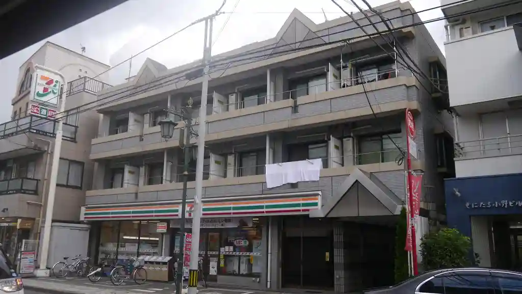 ステージ国立 外観