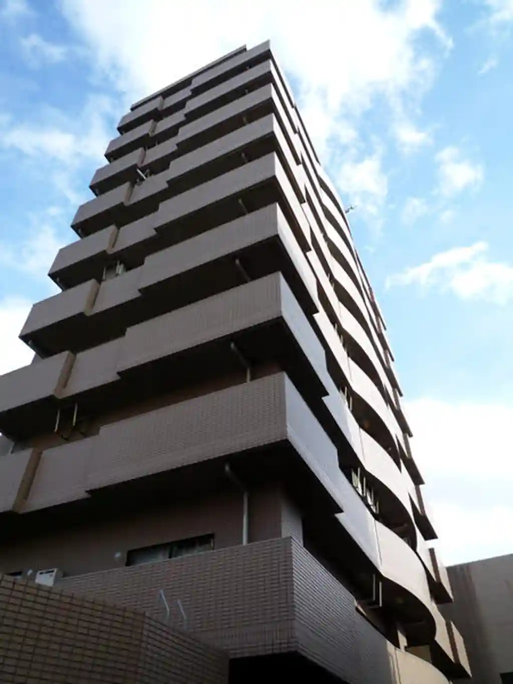 パラッシオ用賀 外観