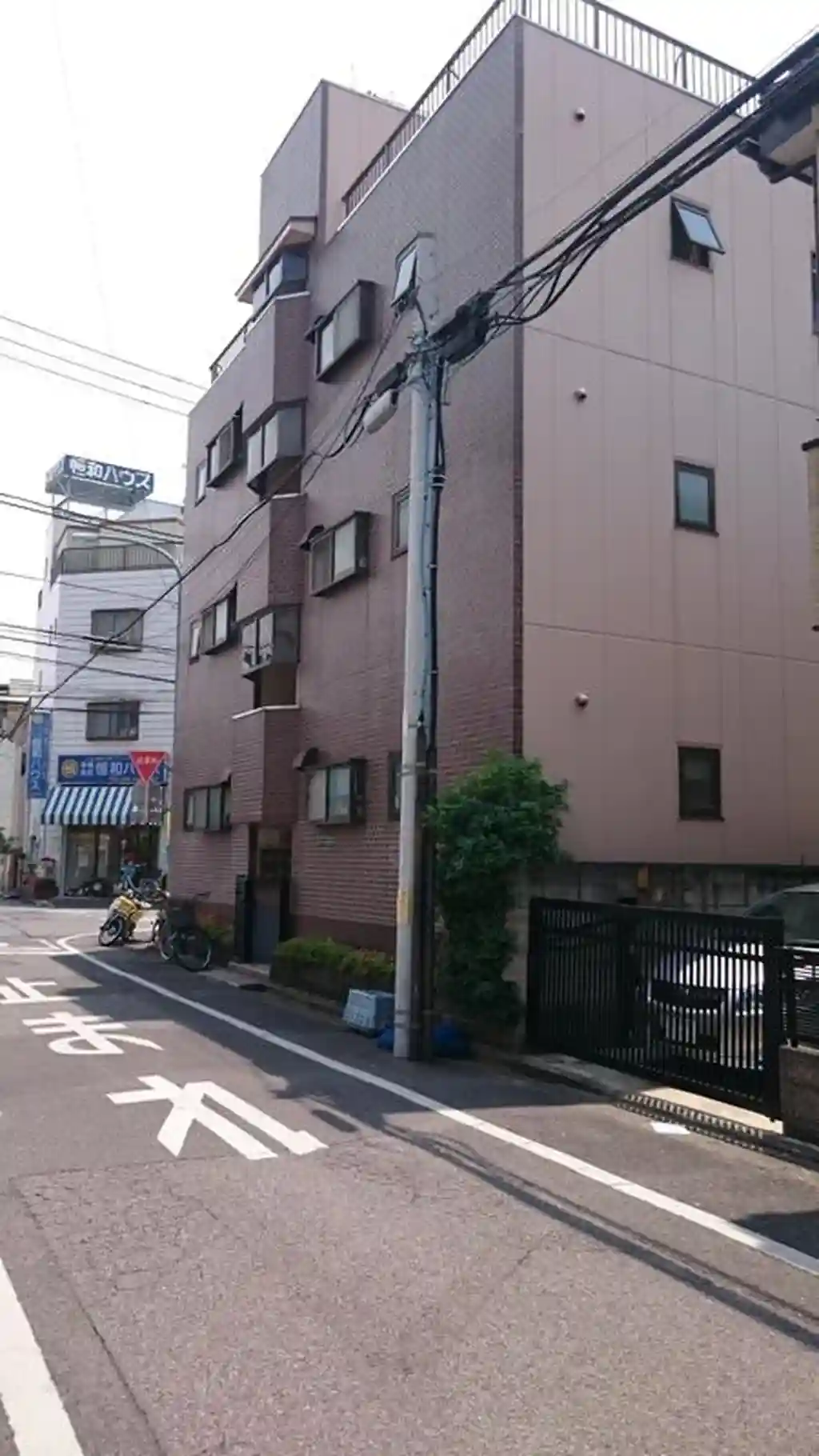 メゾンドールKAWATA 外観