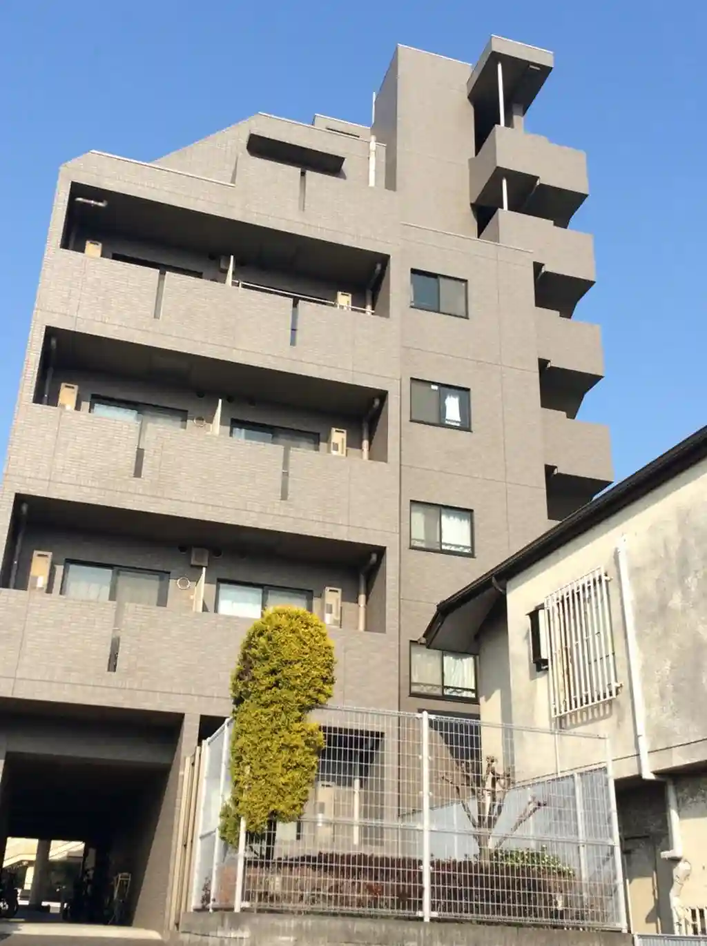 ルーブル学芸大学参番館 外観