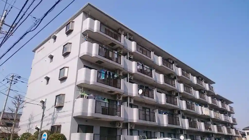 ゴールドクレスト 外観