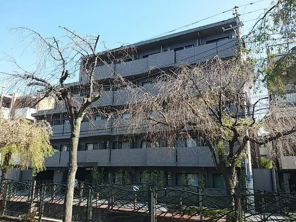 ルーブル溝の口伍番館 外観