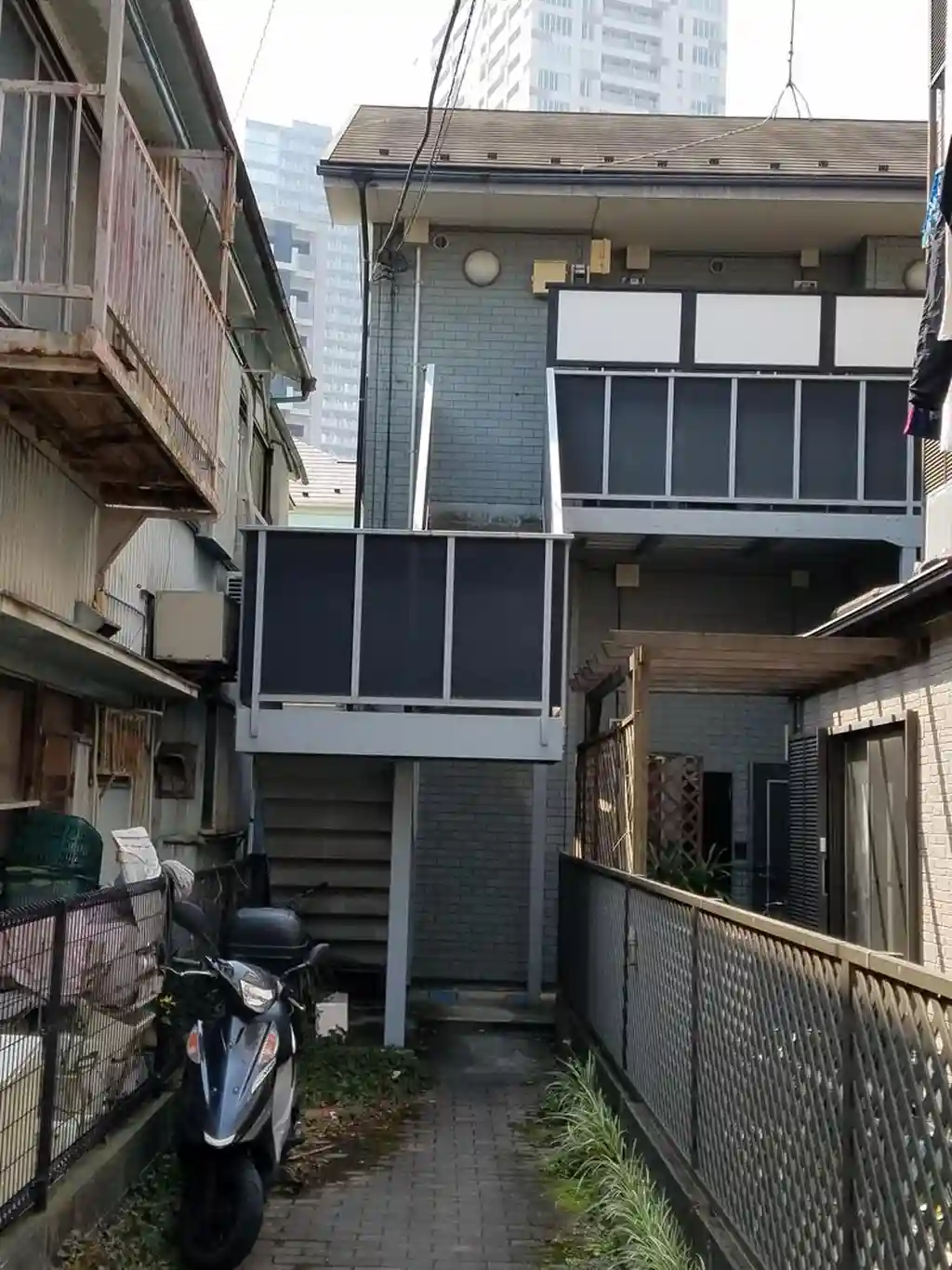 プレシュール 外観