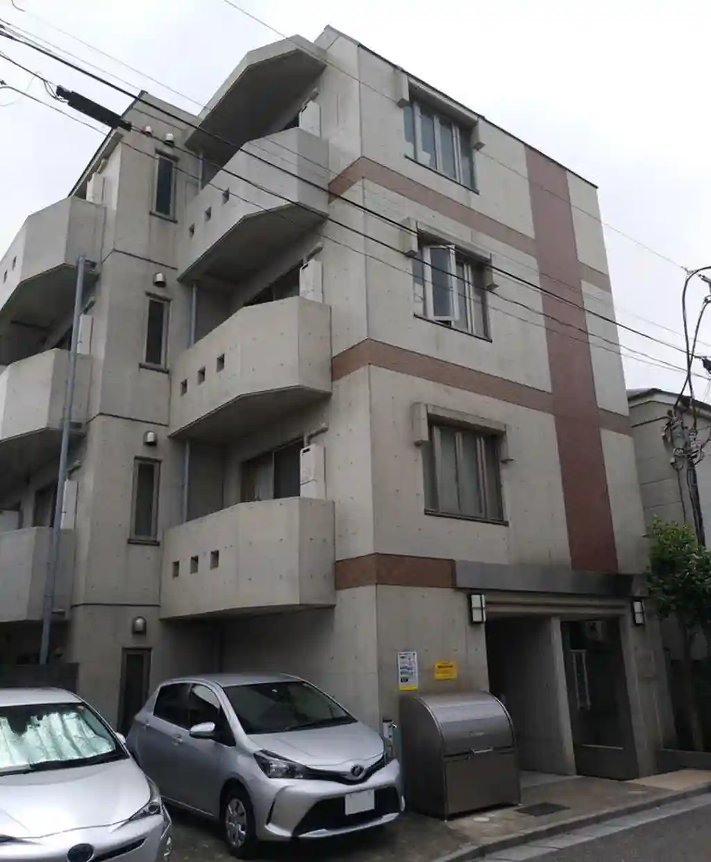ドエル下馬 外観