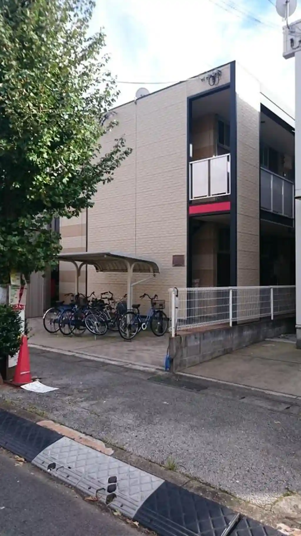 レオパレスエトワール栄町 II 外観