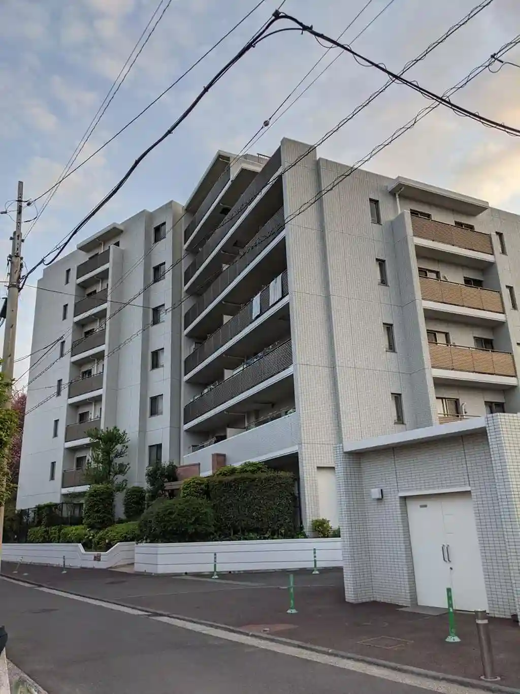 グランスイート横濱磯子 外観