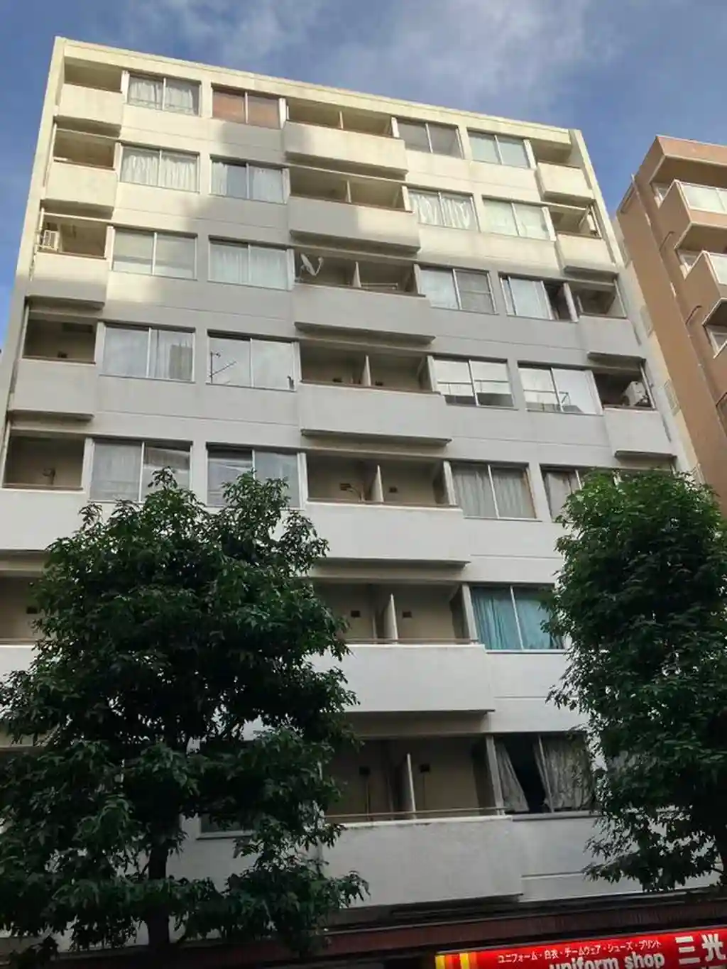 オリエント新宿 外観