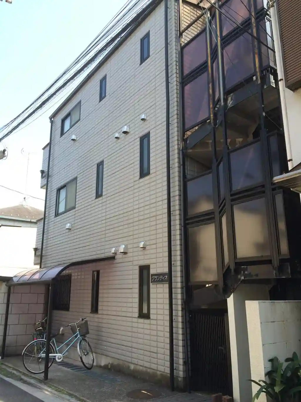 グランディオ 外観