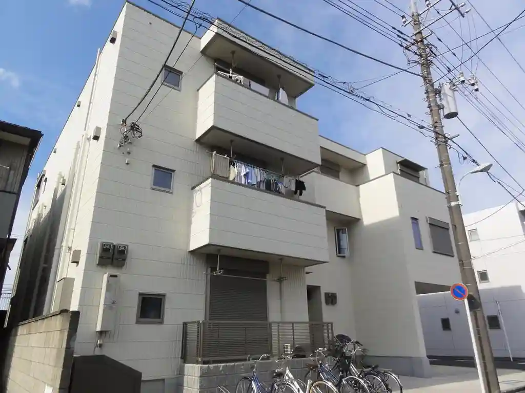 フォレストガーデン大川 東棟 外観