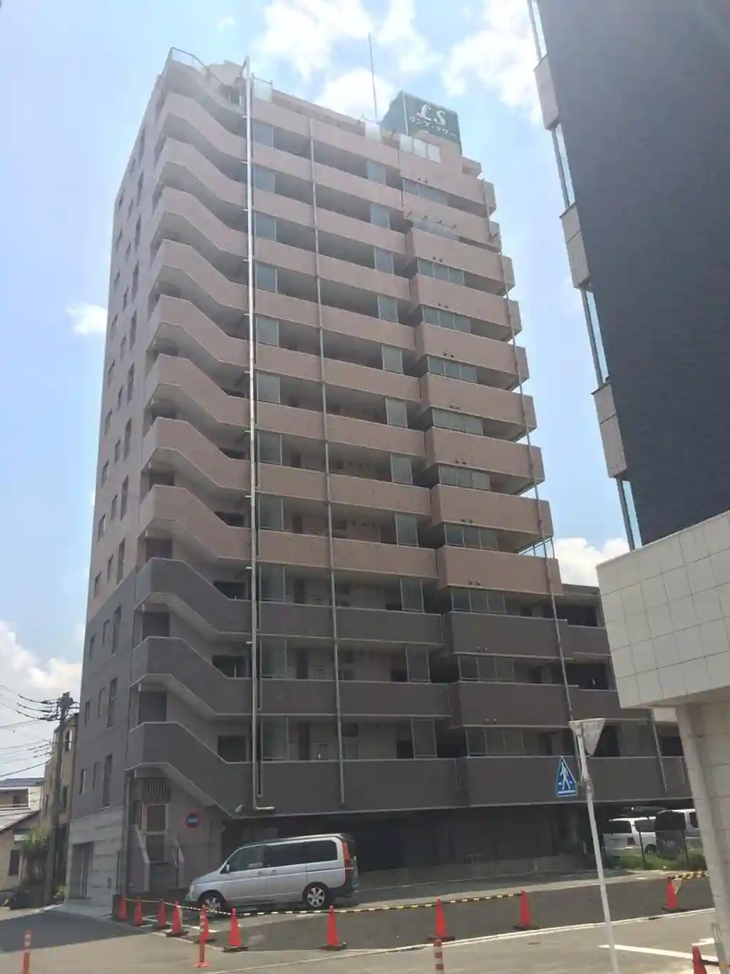 ラング・タワー豊田 外観