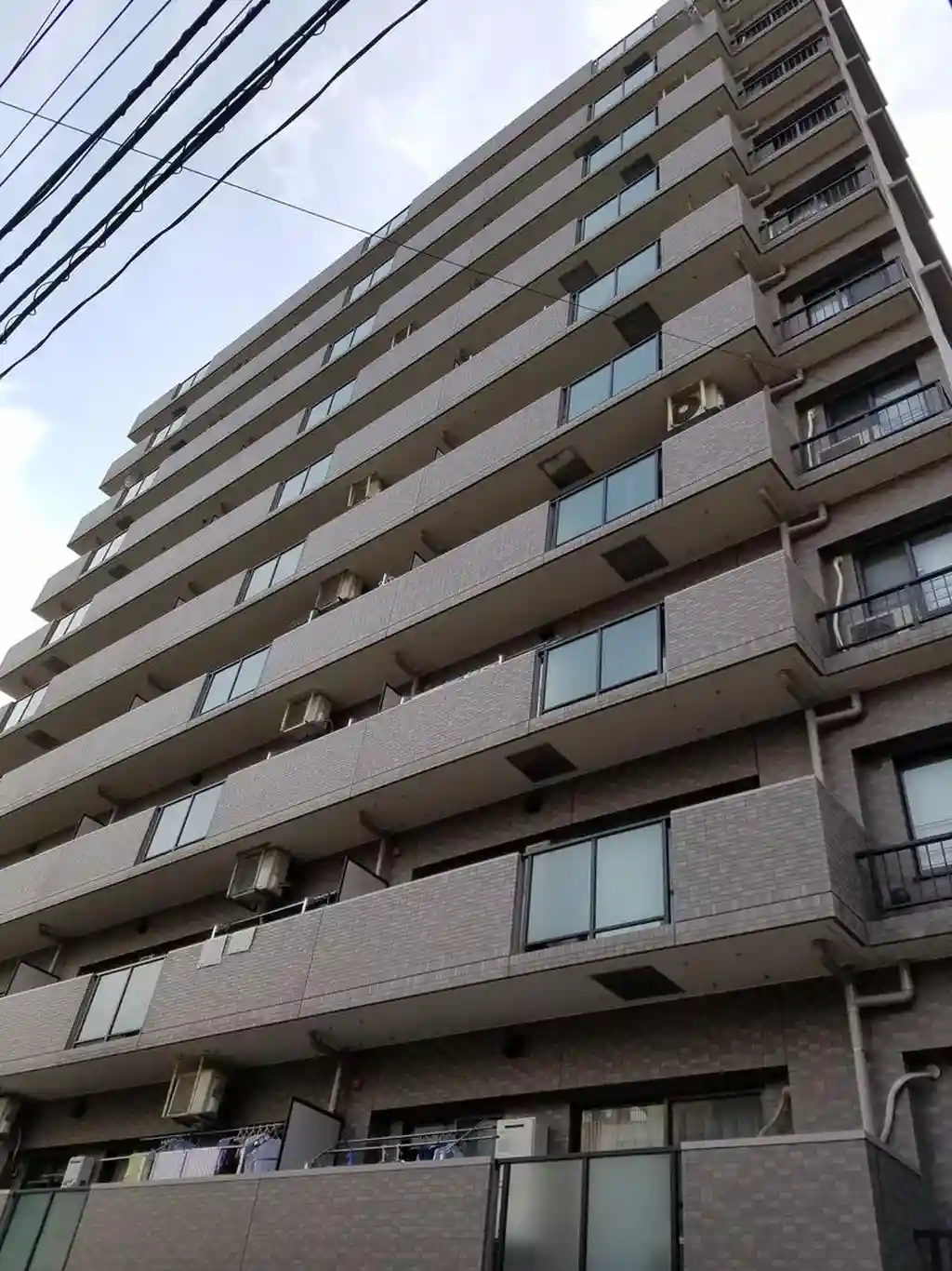 ナイスアーバンシティ東神奈川 外観