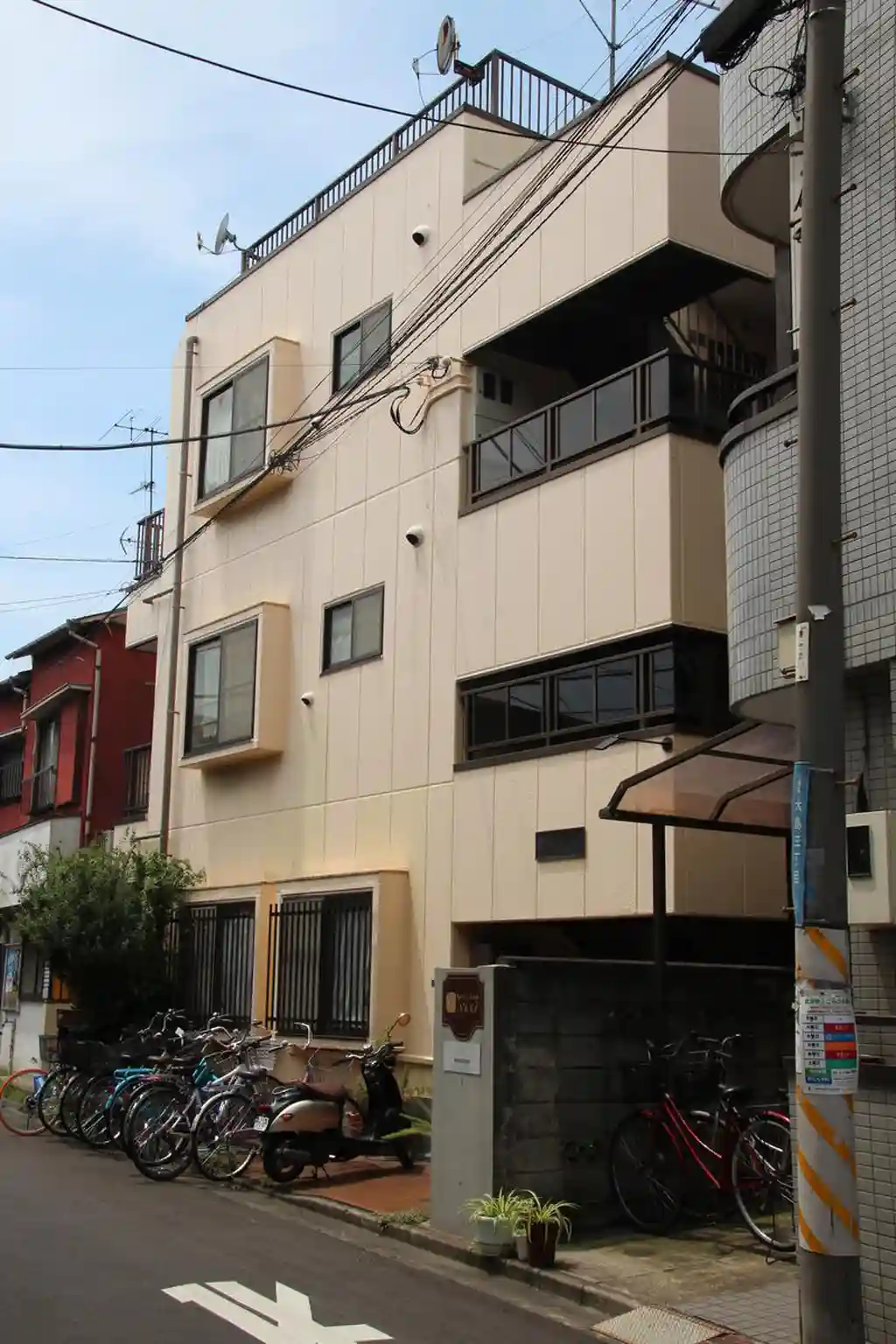リホーベス 外観