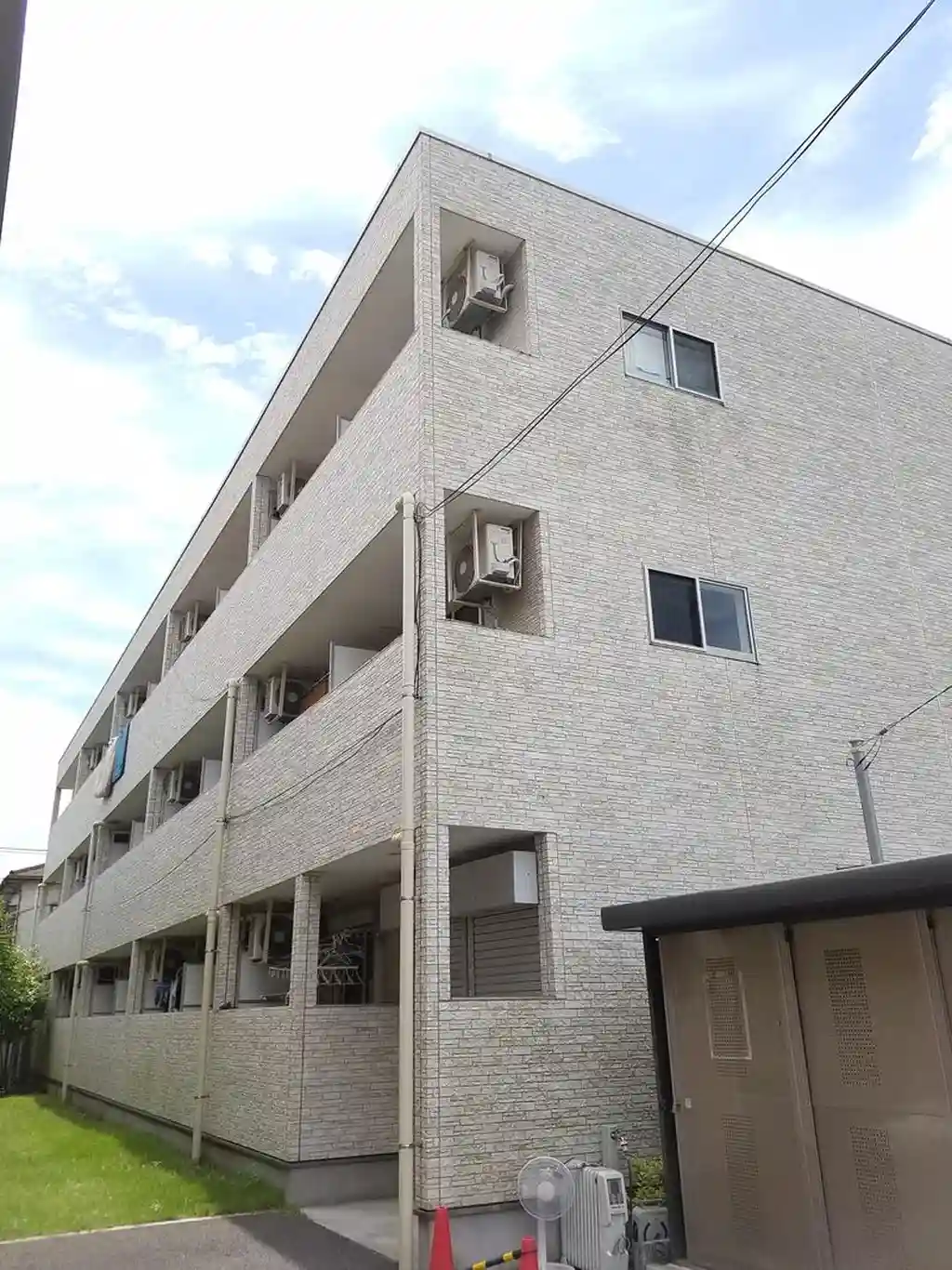 ルッソヴィータ舞浜 外観