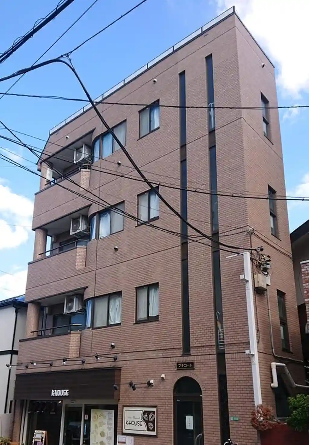 プチコート 外観