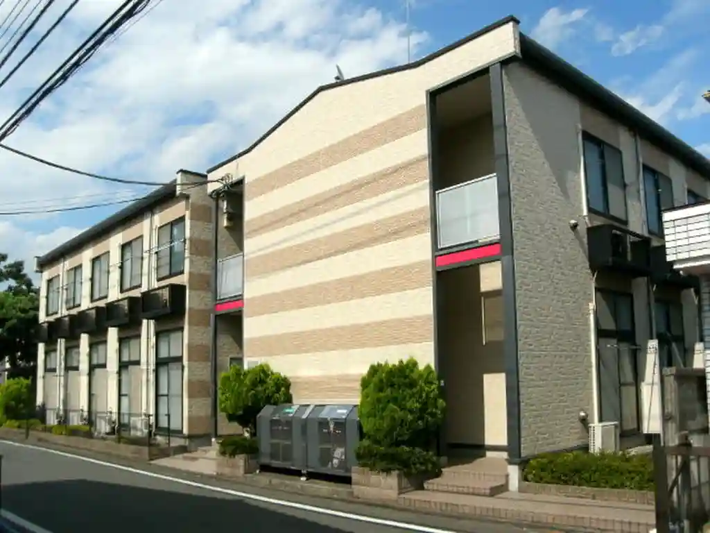 レオパレス弥生台 外観