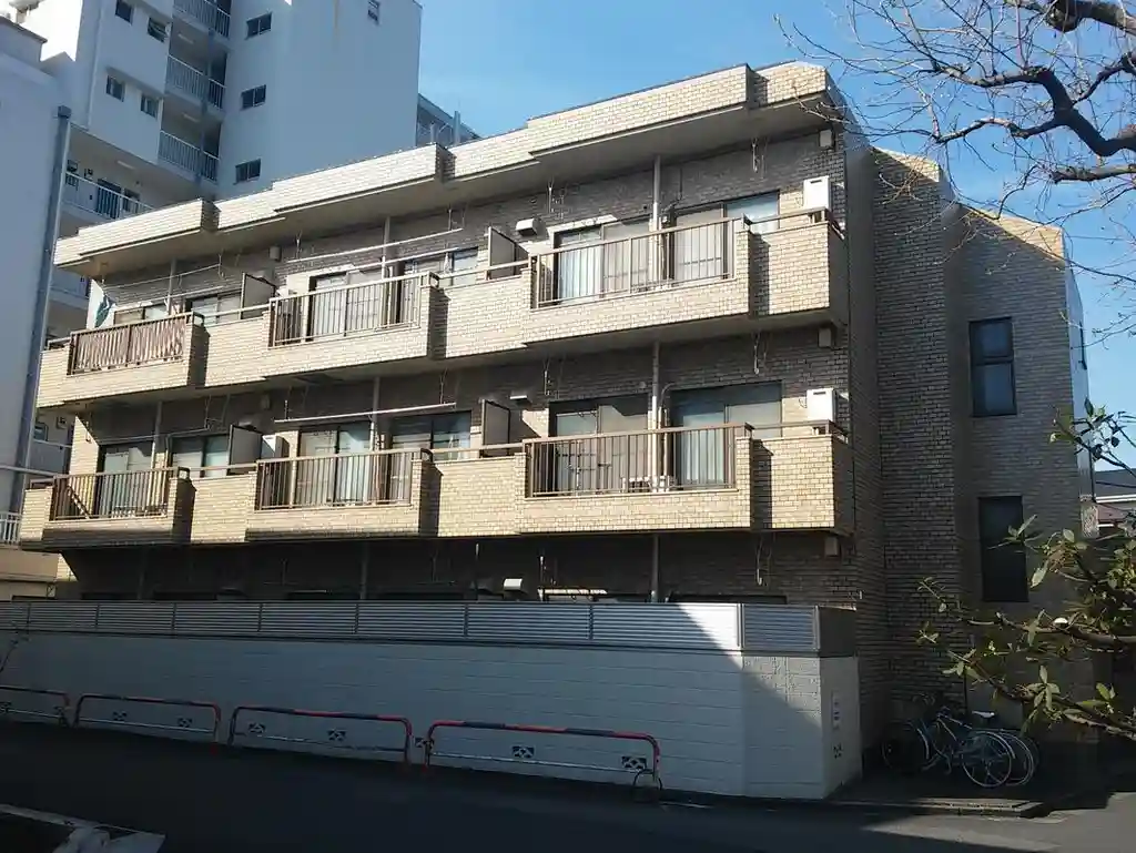 グランドール梶山 外観