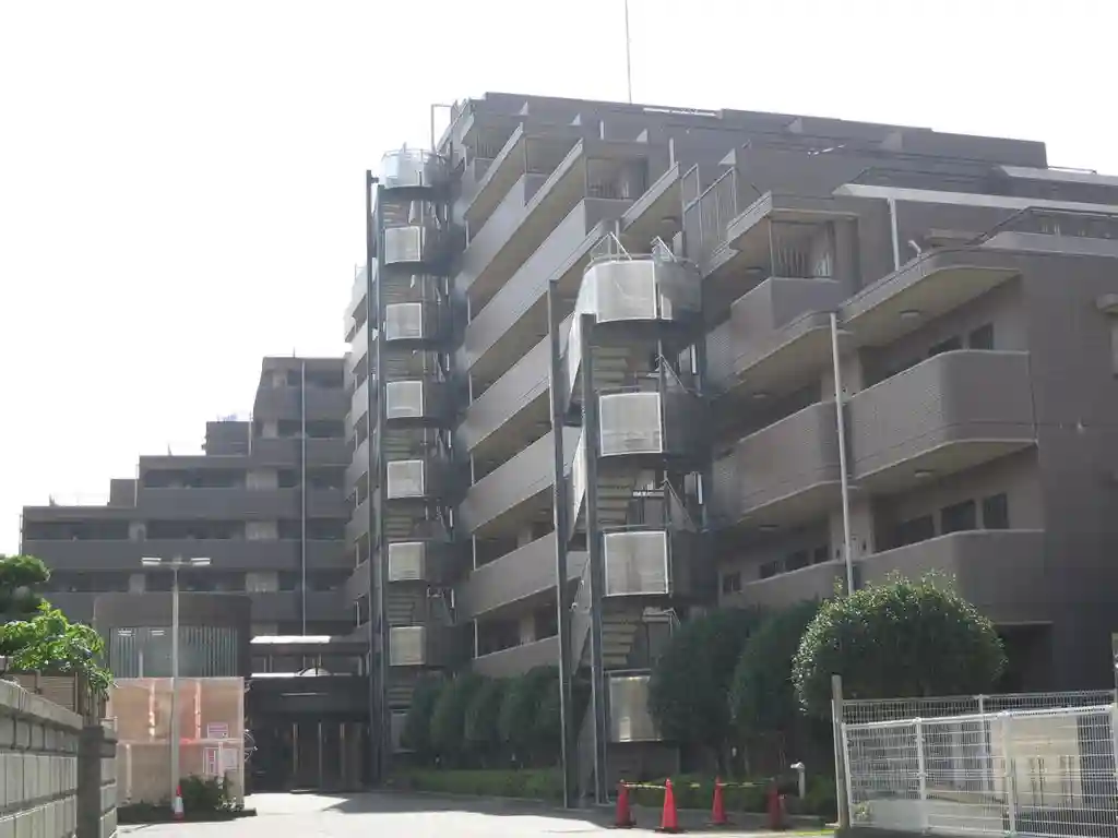 リーベスト薬園台 外観