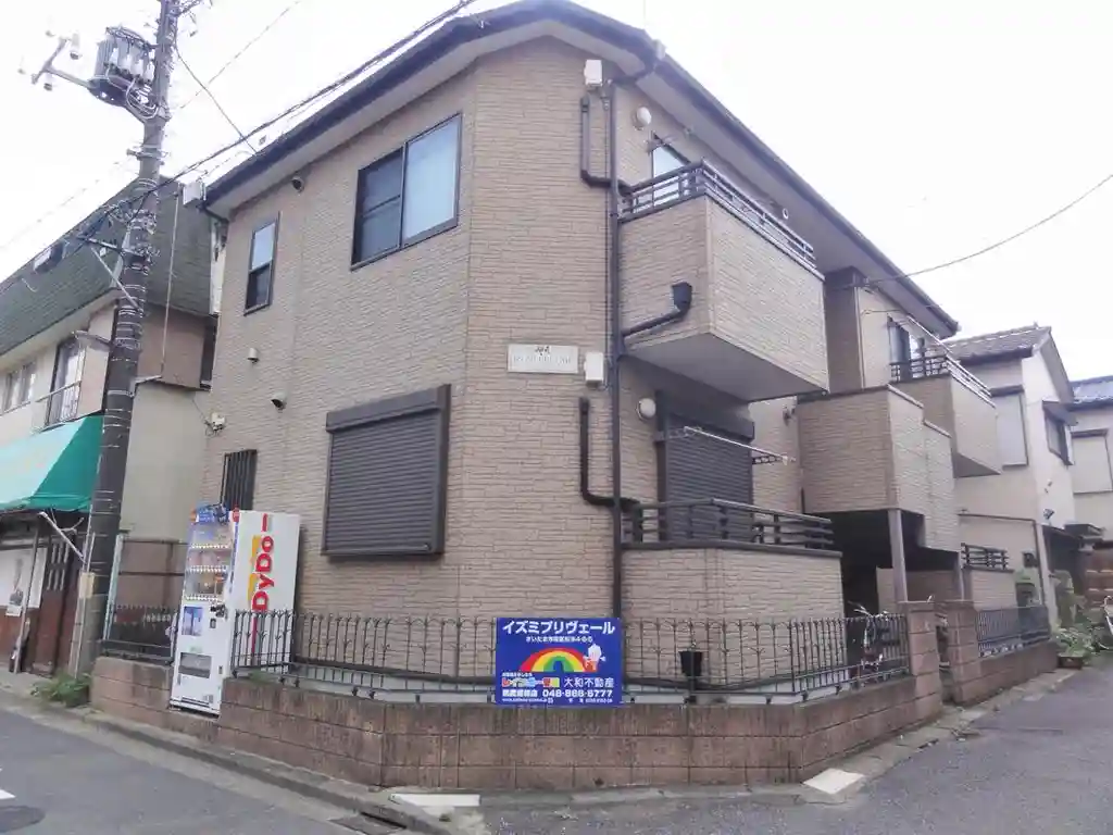 イズミプリヴェール 外観