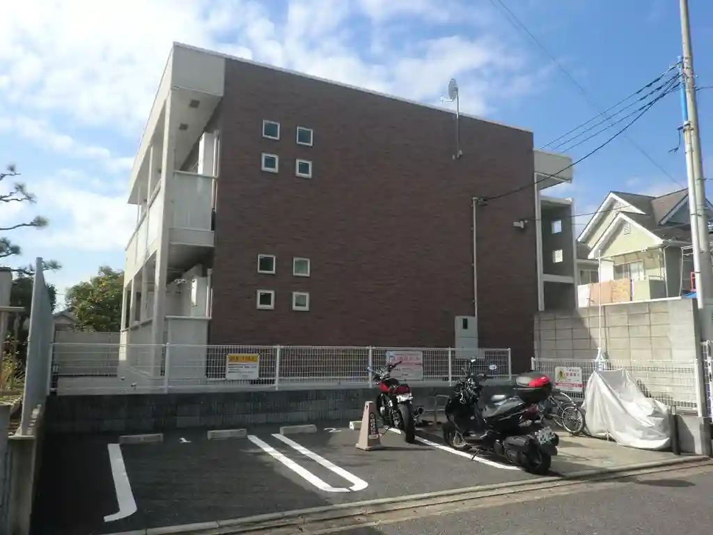 プラシードハウス 外観