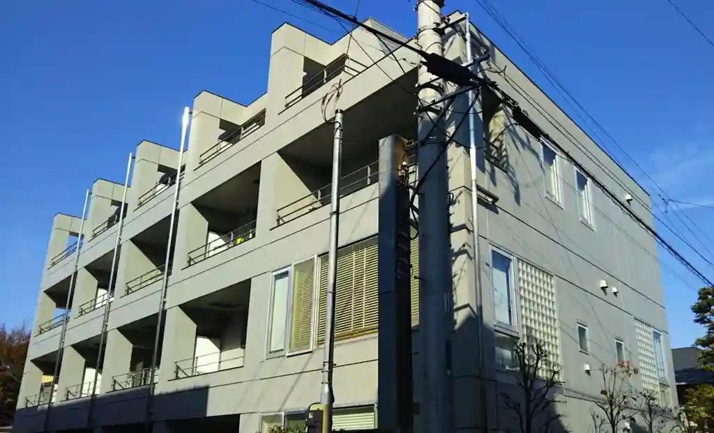 駒場館 外観