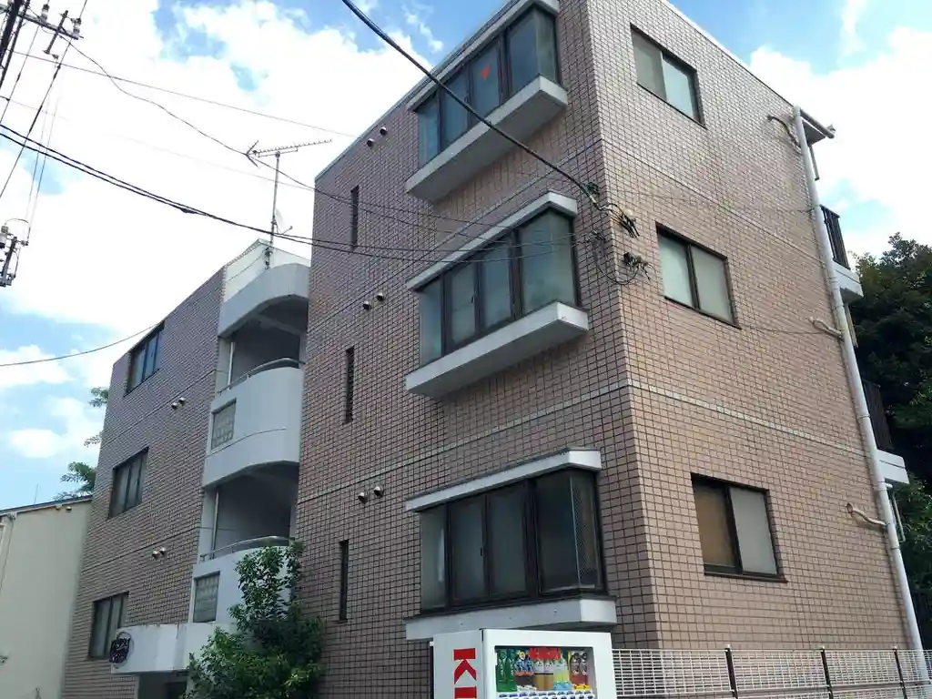 リゼ 外観