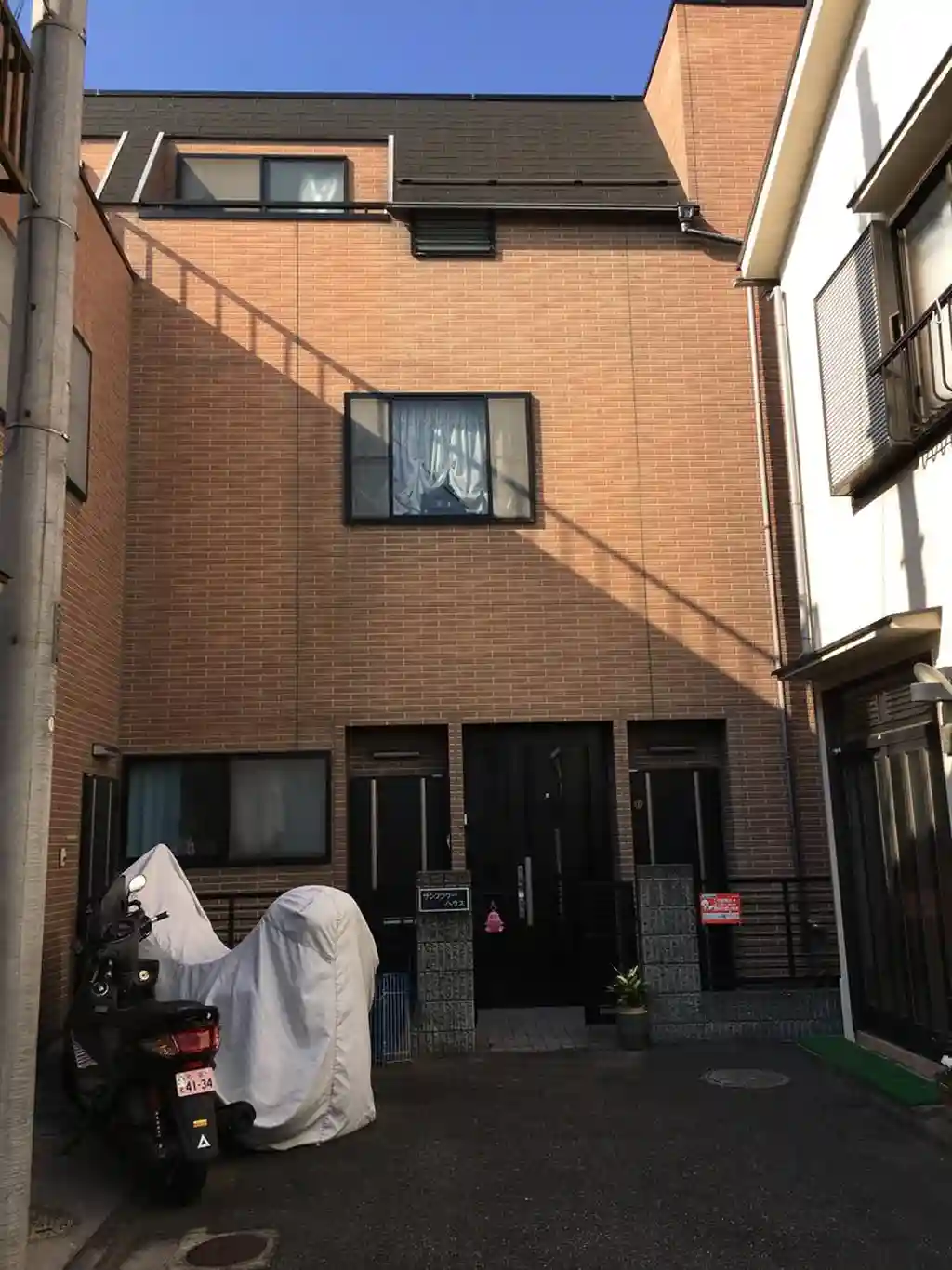 サンフラワーハウス 外観